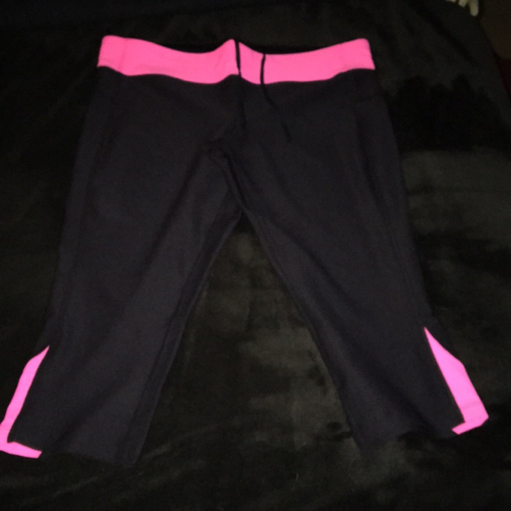 Workout capris